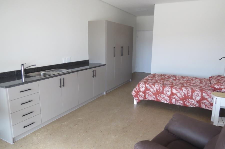 1 Bedroom Property for Sale in Stilbaai Wes Western Cape